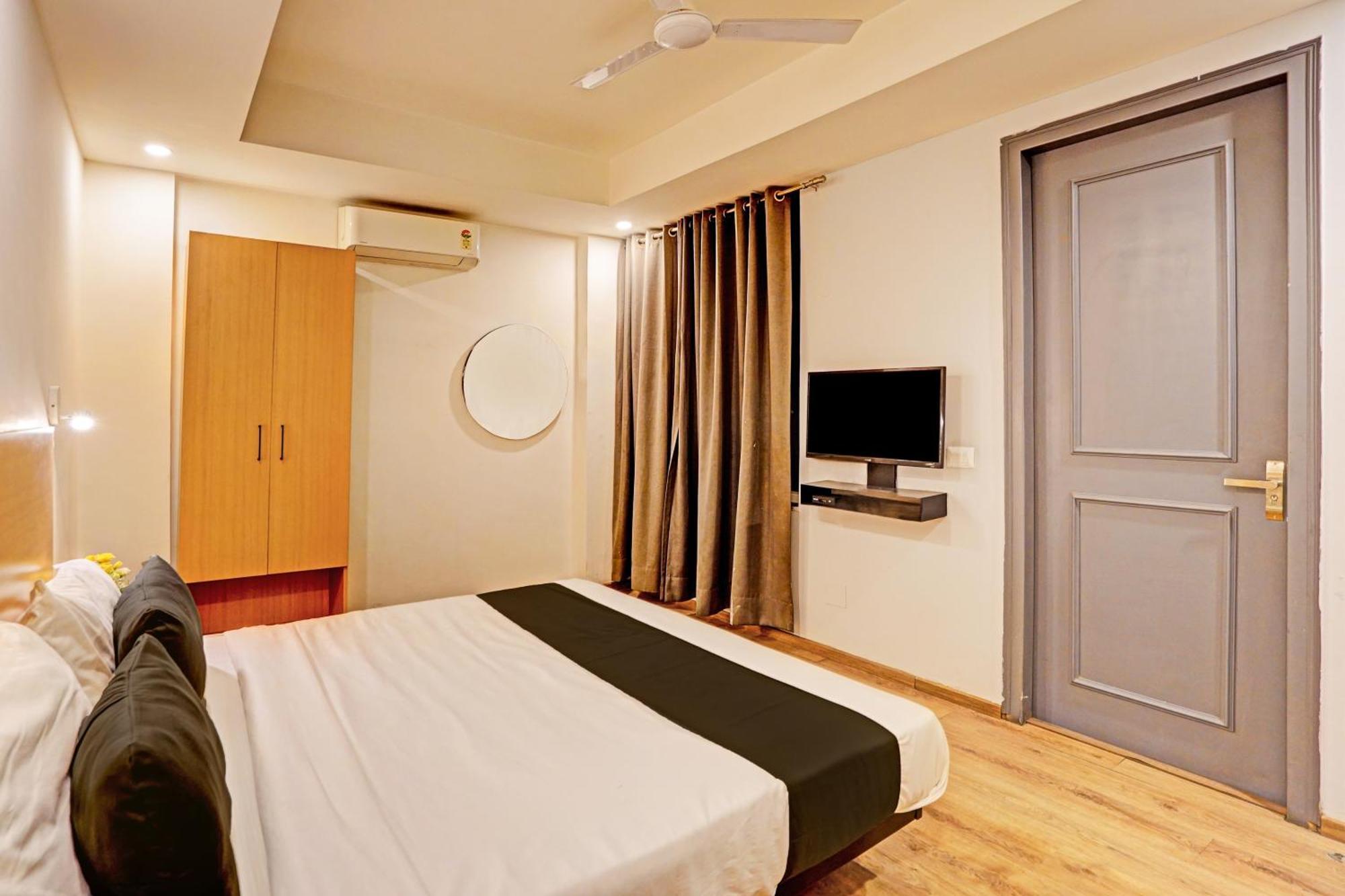Townhouse Pantao Stays Γκουργκάον Εξωτερικό φωτογραφία