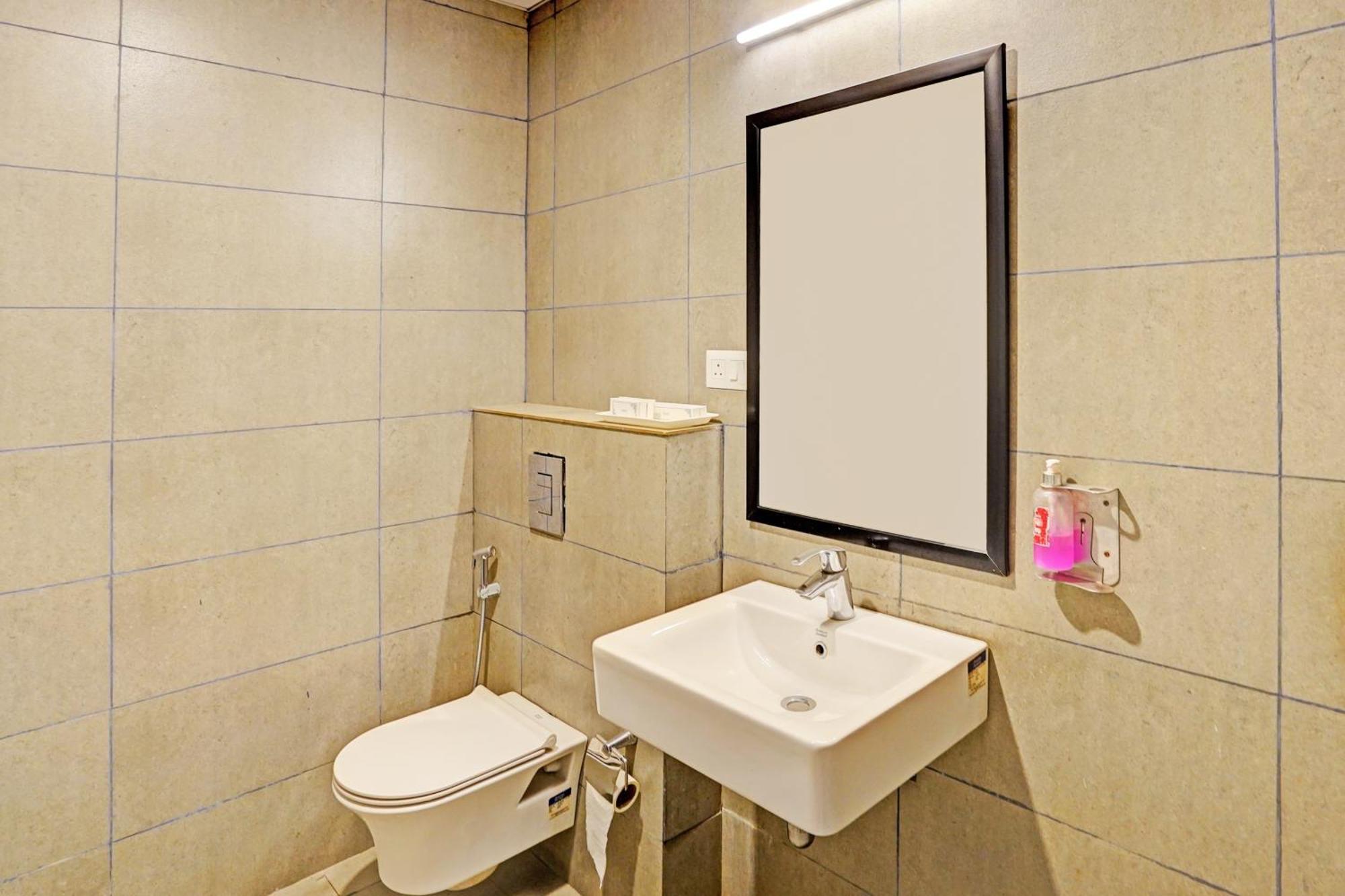 Townhouse Pantao Stays Γκουργκάον Εξωτερικό φωτογραφία