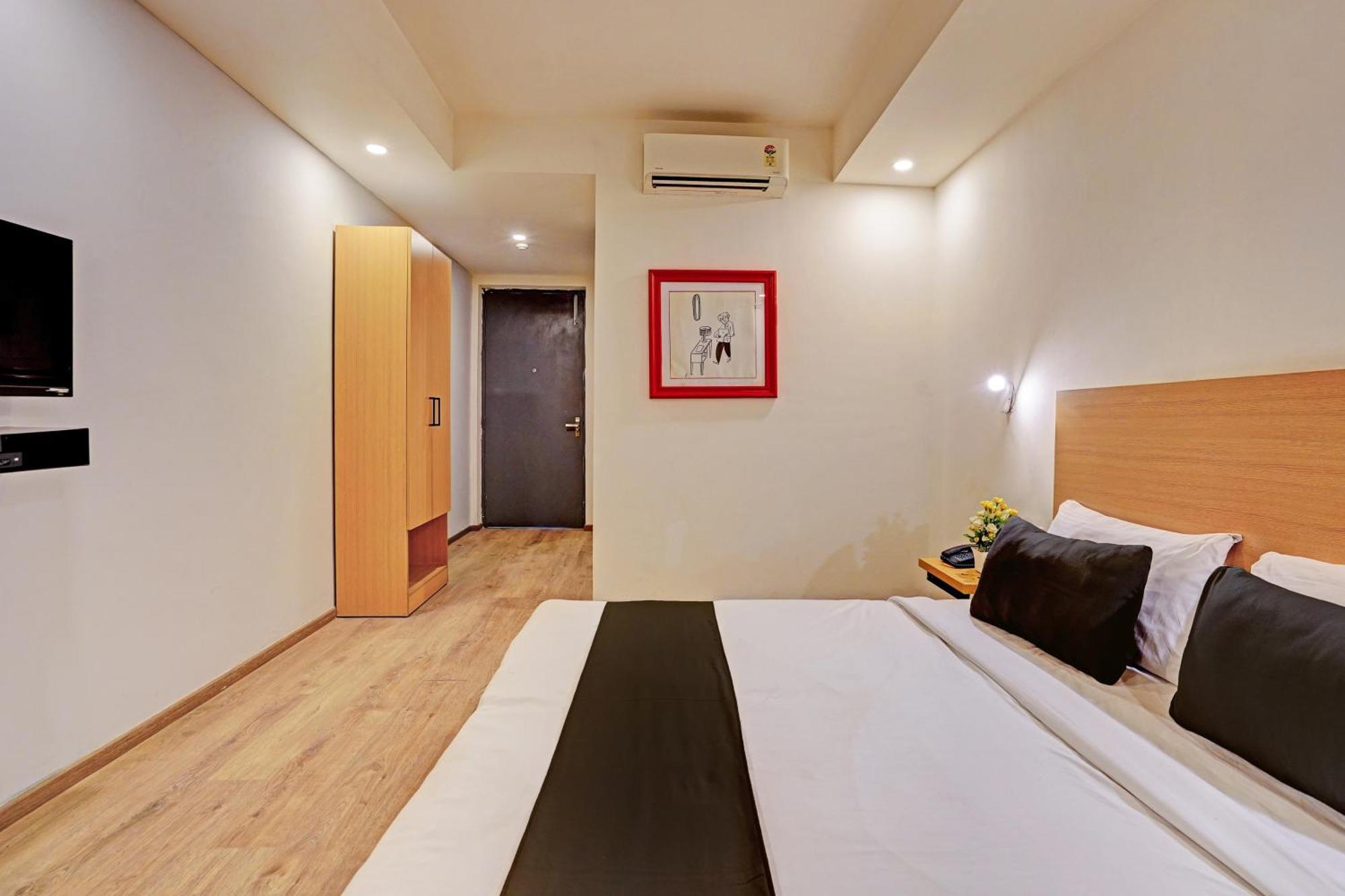 Townhouse Pantao Stays Γκουργκάον Εξωτερικό φωτογραφία